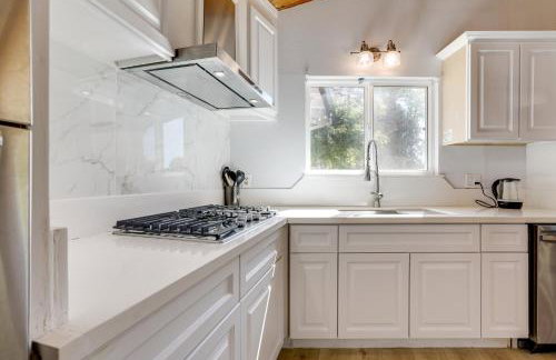 4 Mi to Folsom Lake Modern Home with Patio! - Foto 10