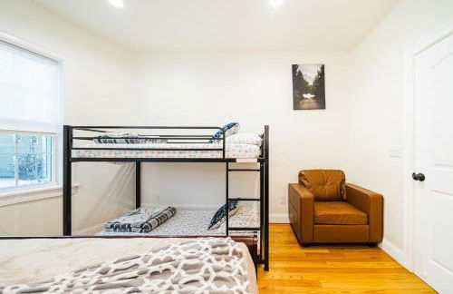 16-2 - 4BR Family Home in Worcester Near Parks - Foto 21