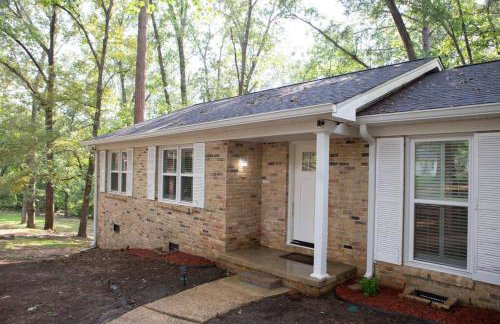 Alabama University Events, 5 bdrm Home with Lake Access, Community Pool, Tennis, Pavilion, sleeps 14, 5 mil to Bryant-Denny Stadium - Foto 48