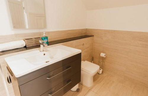 Prime Location Steps from Royal Liverpool Golf - Foto 11