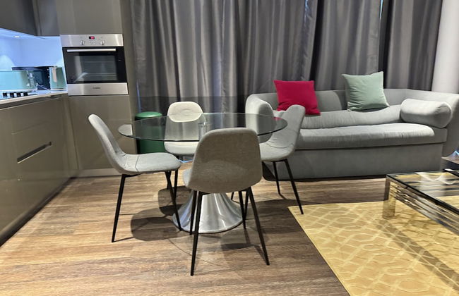 Phoenix 2 Bedroom Apartment in london - Photo 21