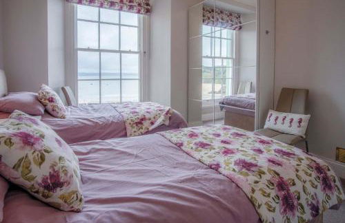 Belle Vue Court - 2 Bedroom Apartment - Tenby - Photo 28