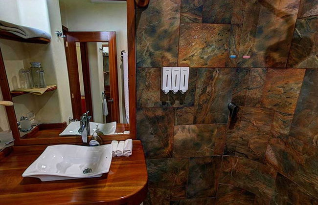 Blue Heron Galapagos Villa - Photo 14