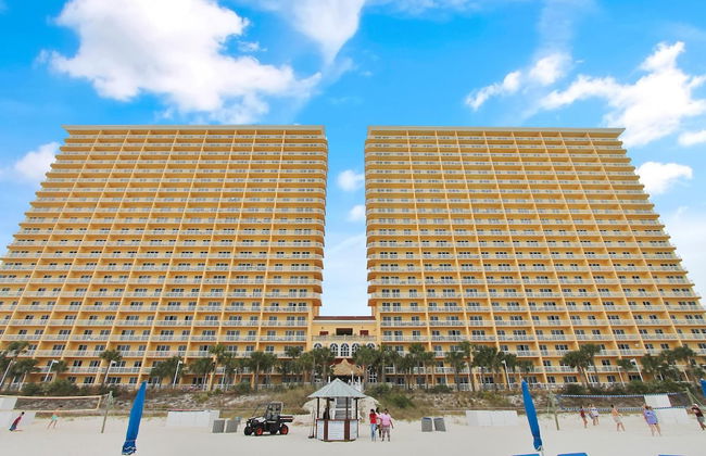 Calypso Resort and Towers by Book That Condo - Photo 1