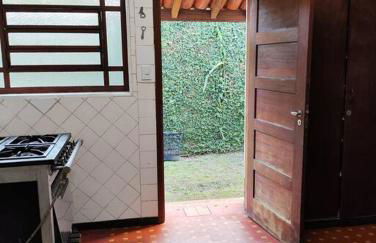 Vila Maanaim praia enseada pé na areia Ubatuba-sp - Foto 33