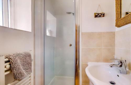 2 Bed in Norwich oc-fisn8 - Photo 9