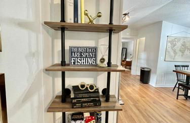 Lake Conroe 3BR Home w Boat Ramp Access, Kings, BBQ, Sleeps 8 - Photo 33