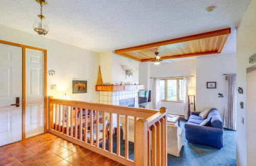 Lake Placid Condo with Patio - Walk to Beach! - Foto 4