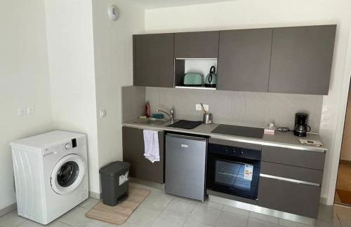 Charmant duplex à Montpellier pour 4 personnes, wifi, parking et tramway - Foto 17
