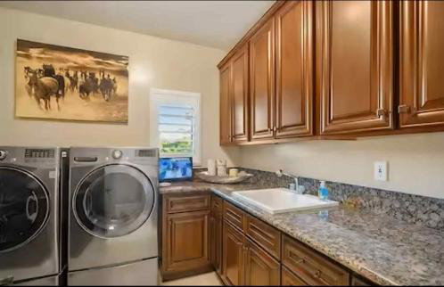 Luxury Estate Tucked Away in the Exclusive Area of Tenaja - Foto 23