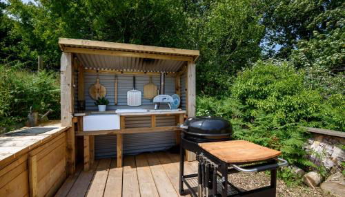 Luxury Coastal Shepherds Hut with hot tub, dining dome & a 5 Minute Walk to Pubs and Village - Foto 5