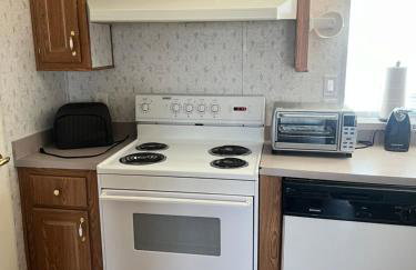 Death Valley PrairieFire 3bd 2ba Home w Kitchen - Foto 5