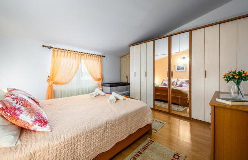 Amazing Home In Marcana - Foto 34