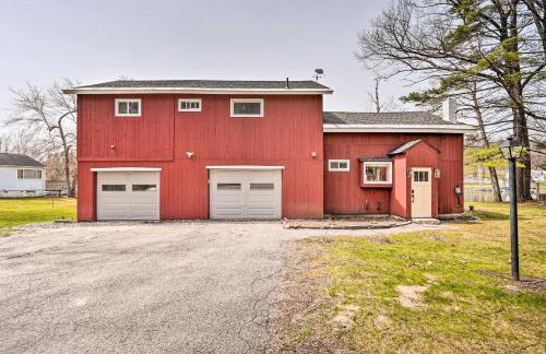 Cozy Castleton Cabin with Fire Pit + Water Access! - Photo 37