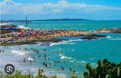 Apartamento no 1º andar perto de belas praias, novo shopping - Foto 12