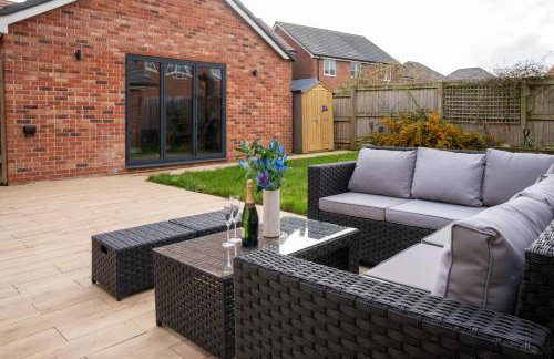 High-Spec Home, Office, SkyTV - for Families, Relocators & Contractors - Foto 32