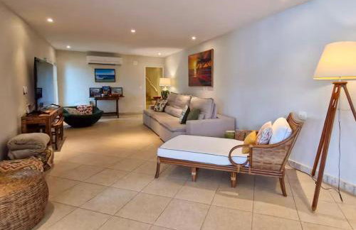 NOVO Mansão Pé na Areia com Heliponto, 1 Piscina, 1 Hidro, Sauna e 5 Quartos - Foto 3