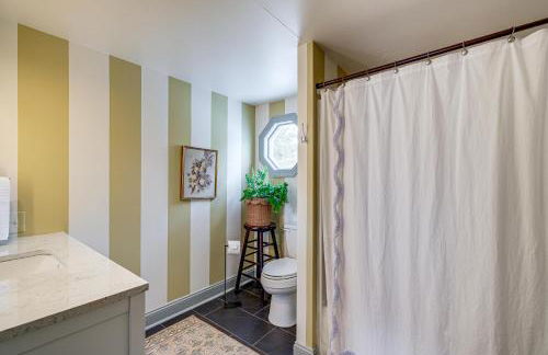 3 and Picturesque Acres! Historic Lexington Farmhouse - Foto 17