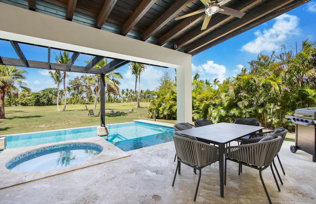 Luxury Golf Villa in Bavaro Cocotal Palma Real Pool Jacuzzi Staff - Foto 13