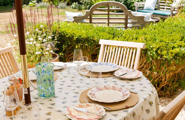 Newly Renovated Cottage 150m From Waterfront - Photo 5