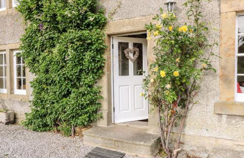 The Farmhouse - Photo 3