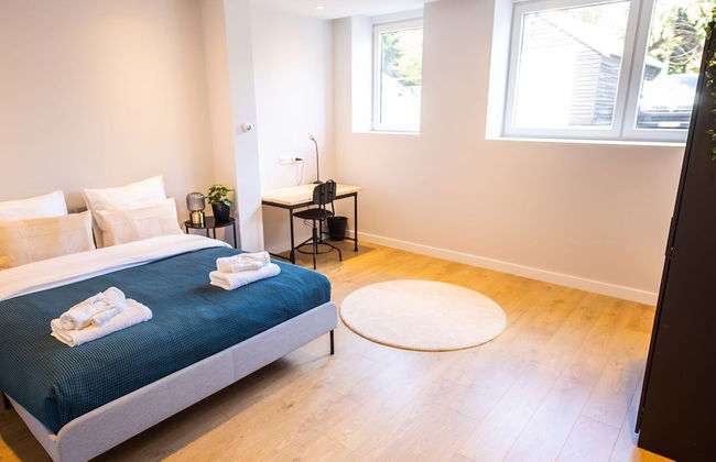 Souterrain 2BR Serviced Apartment - Photo 5