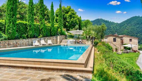 La Marginella - Tuscan Estate & Olive Orchard with Pool - Foto 1, Garden, sunbed, Garden view