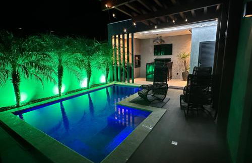 Casa Aconchegante Com Piscina e Área Gourmet - Foto 1