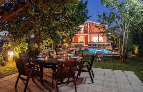 Awesome Home In Trilj - Photo 23