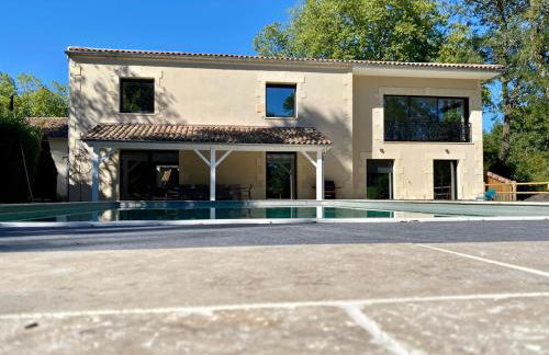 La Maison L'Eperon, stylish 5 star villa surrounded by vineyard near Saint Emilion - Foto 26