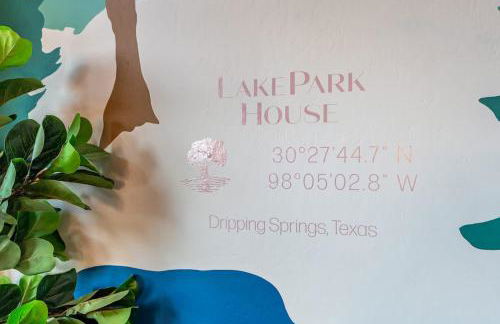 Luxurious Lake Park House: Sleeps 25, Pool, Hot-tub, Firepit and Game Room! - Foto 64