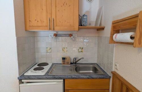Studio pour 3 pers, au pied des pistes, balcon - FR-1-557-58 - Foto 7