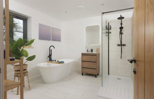 Atlantic Point, Porthleven - Free WiFi & Parking - Coffee Machine - Close to Harbour & Town - Foto 25