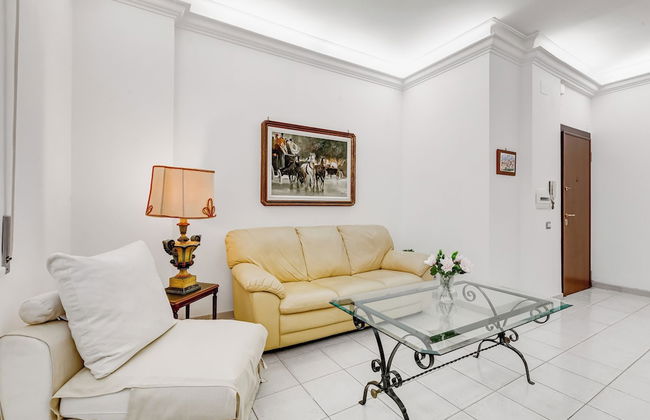 Cozy 2-Bedroom Flat with Balcony - Foto 28