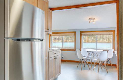 Lakefront Salem Retreat - Fish, Swim, Kayak and More - Foto 7