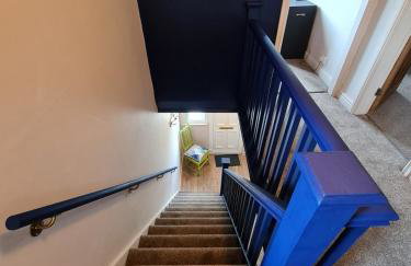 Rumer Hill House a unique boutique styled place to stay in Cannock close to A5 the McArthur Glen outlet - Foto 14