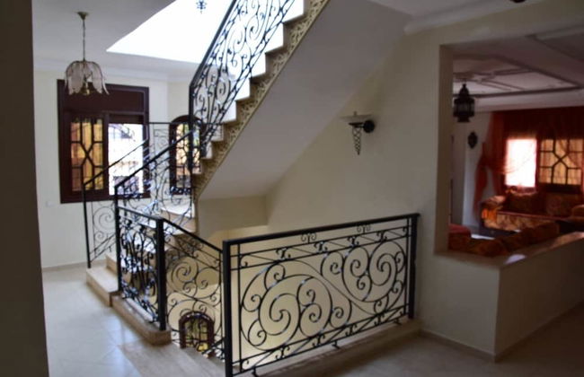 5 Bedroom Holiday Villa Yasmine, Perfect for Family Holidays, Near Beaches - Photo 65