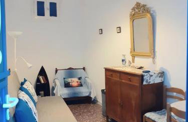 Cycladic house White and Blue in Kato Chora - Foto 13