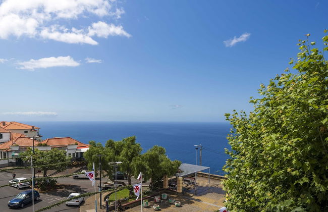 In the West - Intelsol Calheta Apartments II - Photo 14