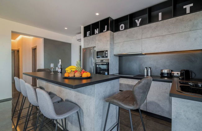 Nikolakos Villa - Pirvate Pool - Photo 12