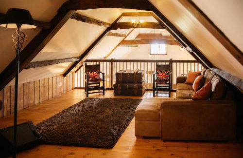 Fletland Mill and Holiday Hamlet - 18th century watermill, in stunning location near Stamford - Photo 15