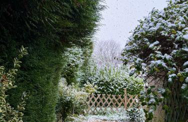 Exquisite tiny house with garden and air con - between Paris-Disneyland - 3mins from train station - Foto 27