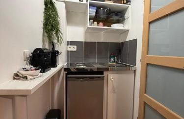 Studio for Two - Perfect Location close to metro - Foto 3