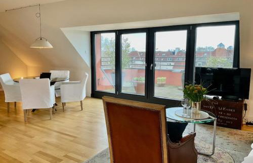 Charmante Penthouse Wohnung - Photo 4