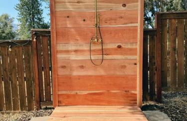 Log Cabin w/ pool, spa, game room, sleeps 20 - Foto 68