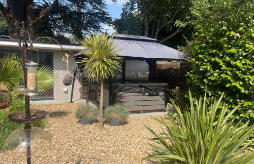 Garden Studio & Hot Tub - Foto 11