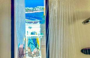 Beach House - Photo 7