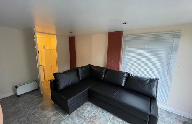 A Furnished Ensuite Apartment for Rent in Patchway - Foto 5