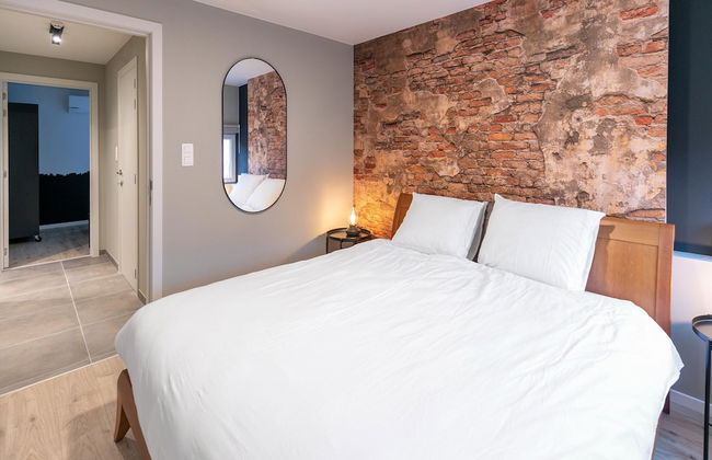 Duplex Apartment in the Shopping Street of Maasmechelen - Foto 16