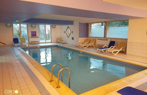 Bergheim Piscine - Foto 1